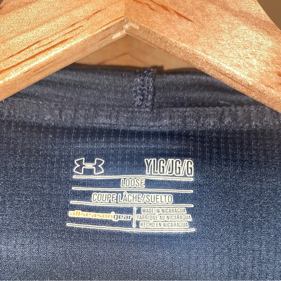 Big Boys Armour Fleece Small Logo Hoodie - Picture 3 of 4